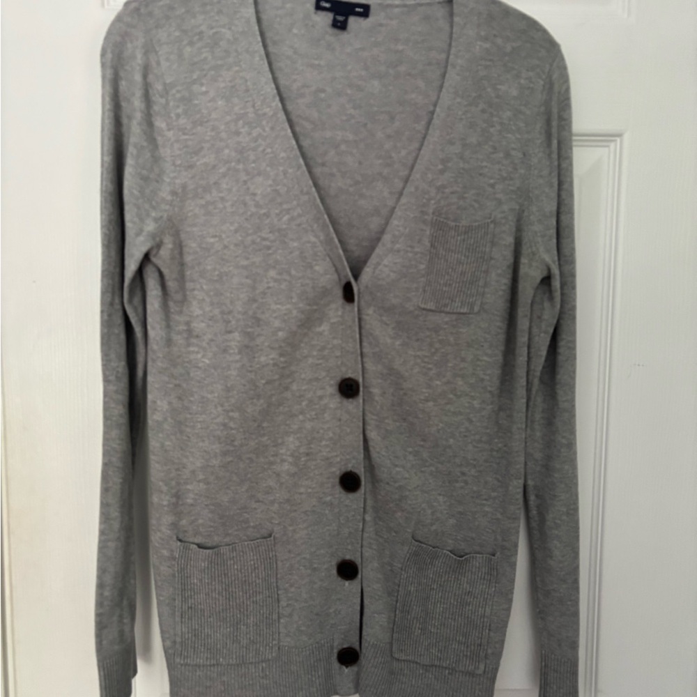 Ladies GAP Heather Gray Cardigan Sweater